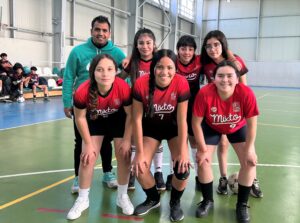 Equipo de futsal femenino del Liceo Mixto Bicentenario se despide dignamente de los Juegos Deportivos Escolares