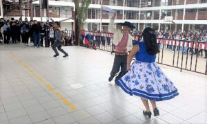 Liceo Mixto Bicentenario dio inicio al Mes de la Patria recordando don Pedro Rodríguez