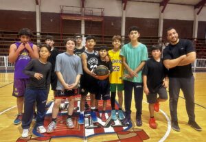 Liceo Mixto destaca en básquetbol entre los establecimientos de la comuna de San Felipe
